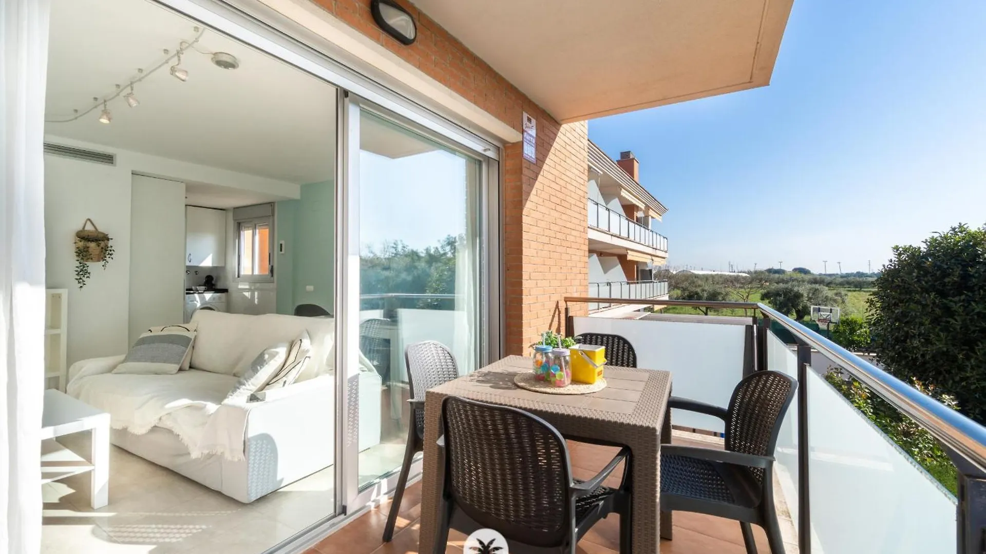 Mediterranean Way - Port Marino 2H Cambrils 0*,  Spain